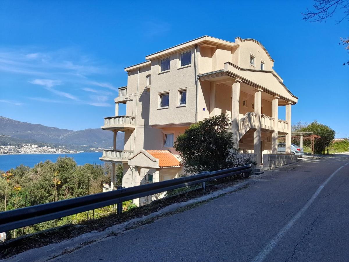 Villa Garden Apartments Herceg Novi Exterior photo