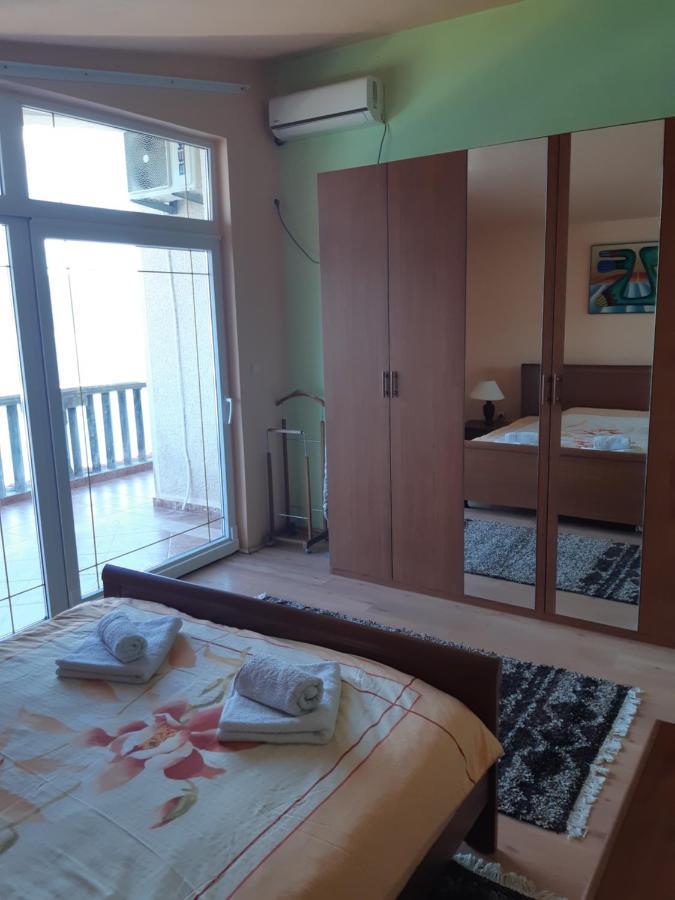 Villa Garden Apartments Herceg Novi Exterior photo